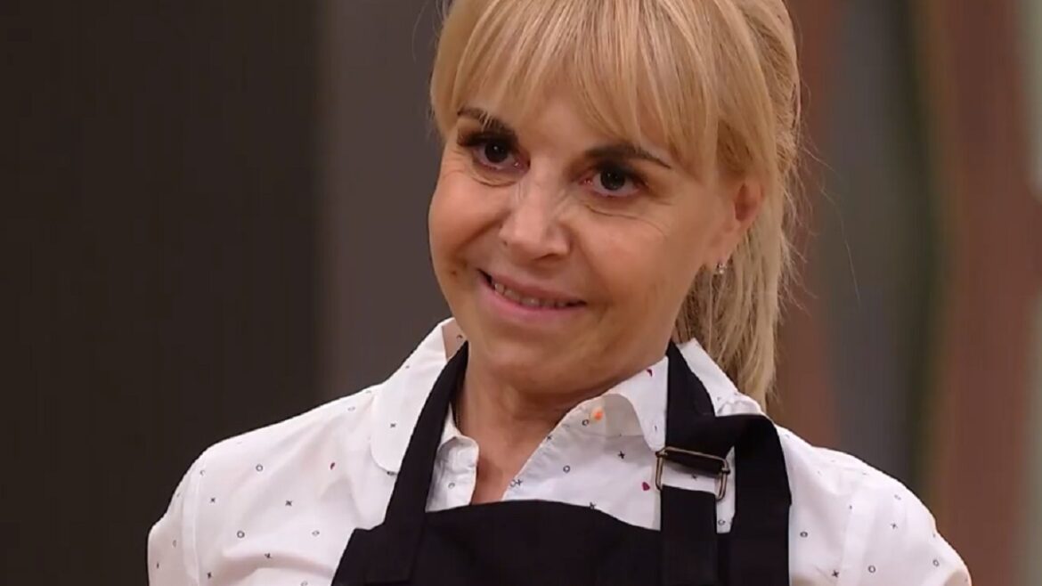 Claudia lució la camiseta azul del 86