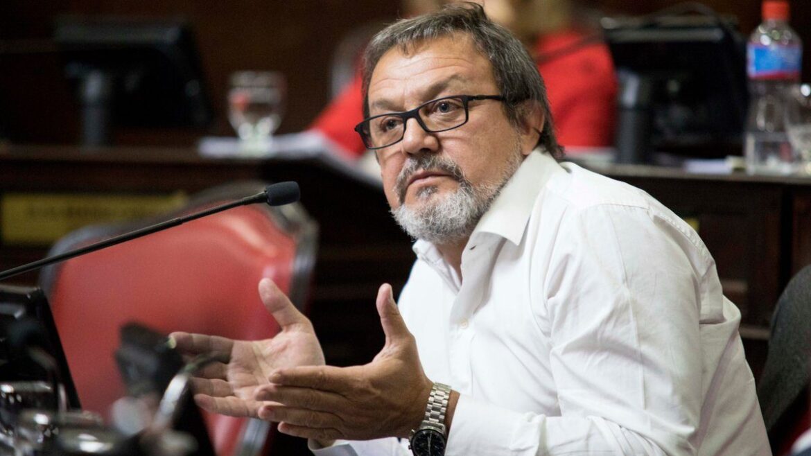 Vidal prologó un libro de Costa