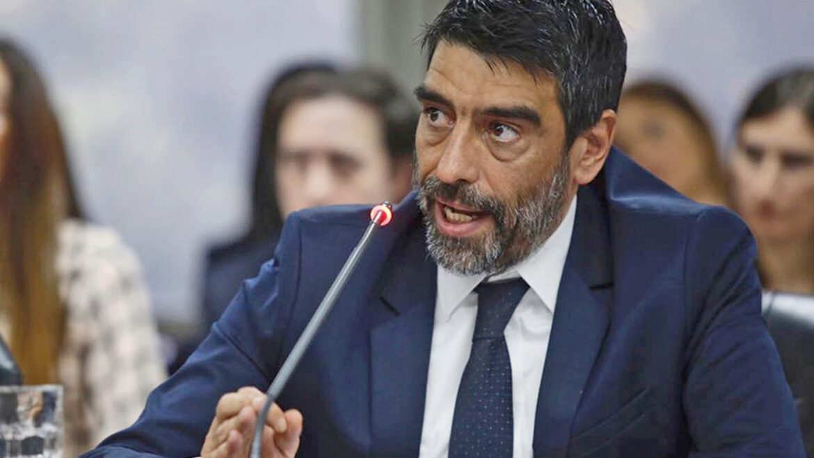 Un diputado K ahora revisa el patrimonio de los funcionarios macristas