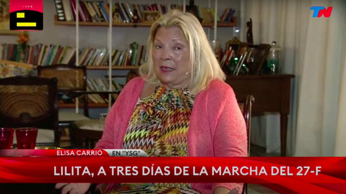 Carrió irrumpió en el programa de Viale y terminó cortando