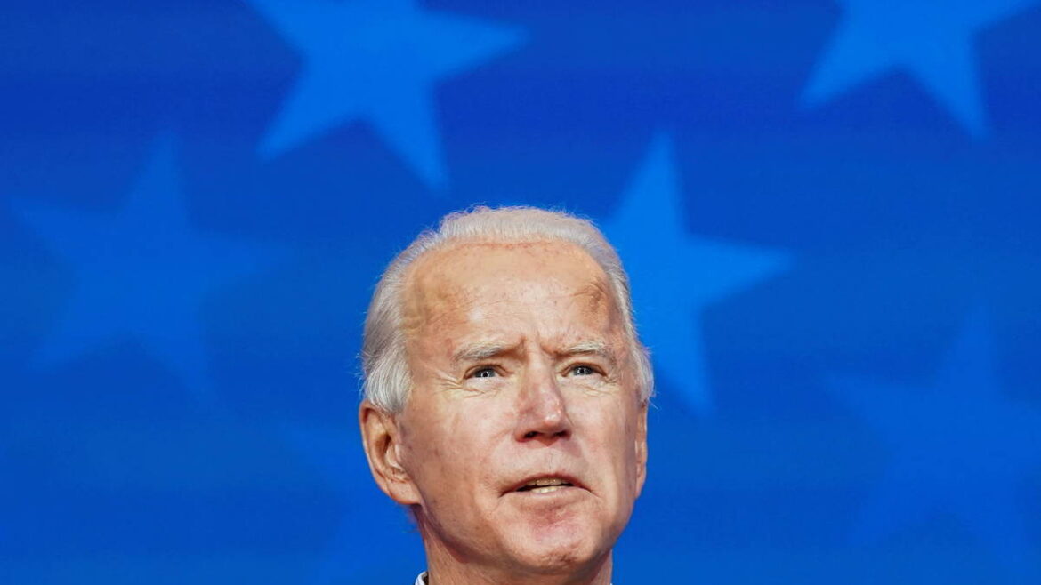 Otra caída de Biden