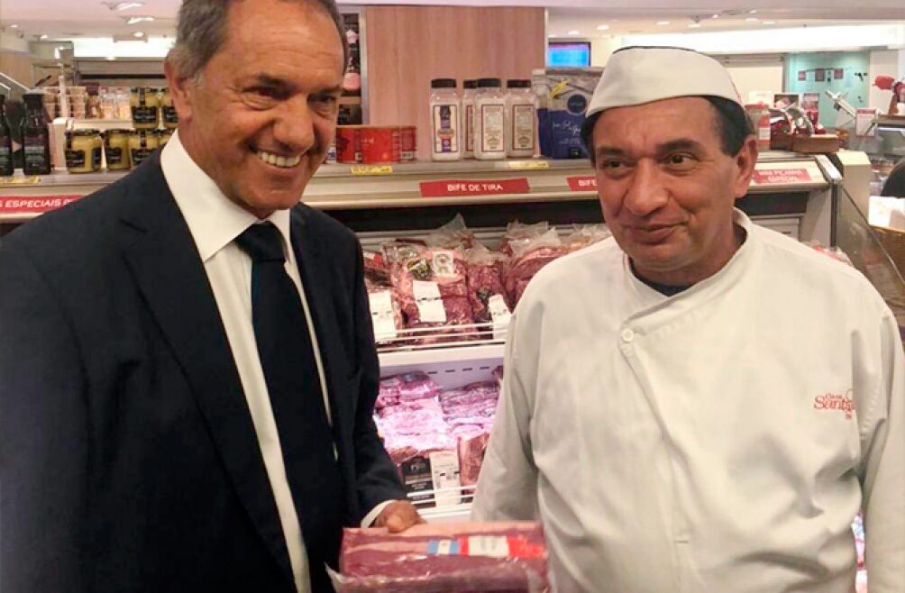 Scioli hace de Lita de Lazzari en Brasil