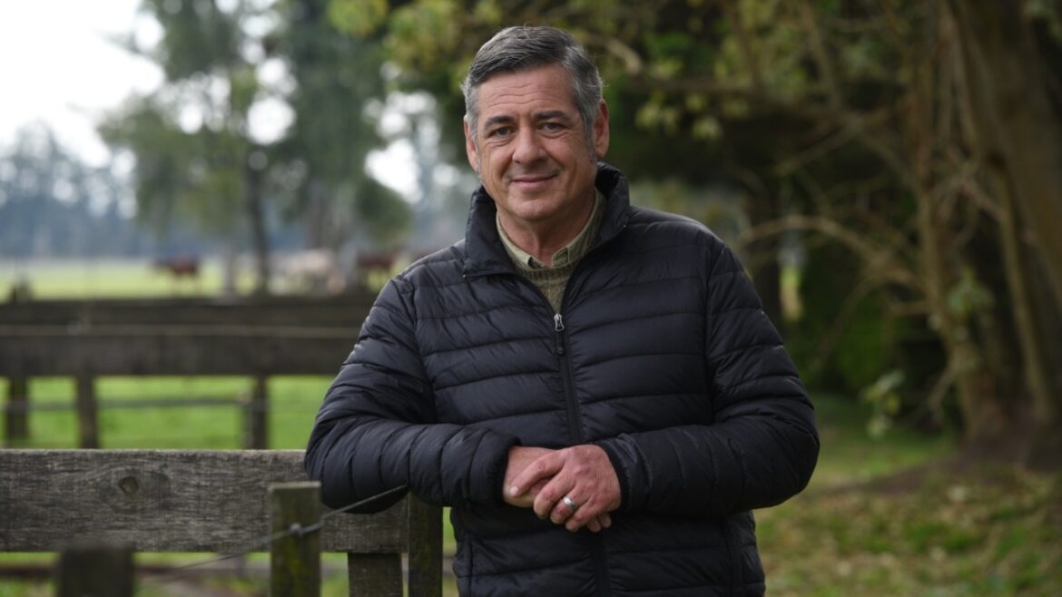 Nuevo presidente de la SRA tiene de colaborador a ganadero que escrachó a Cristina