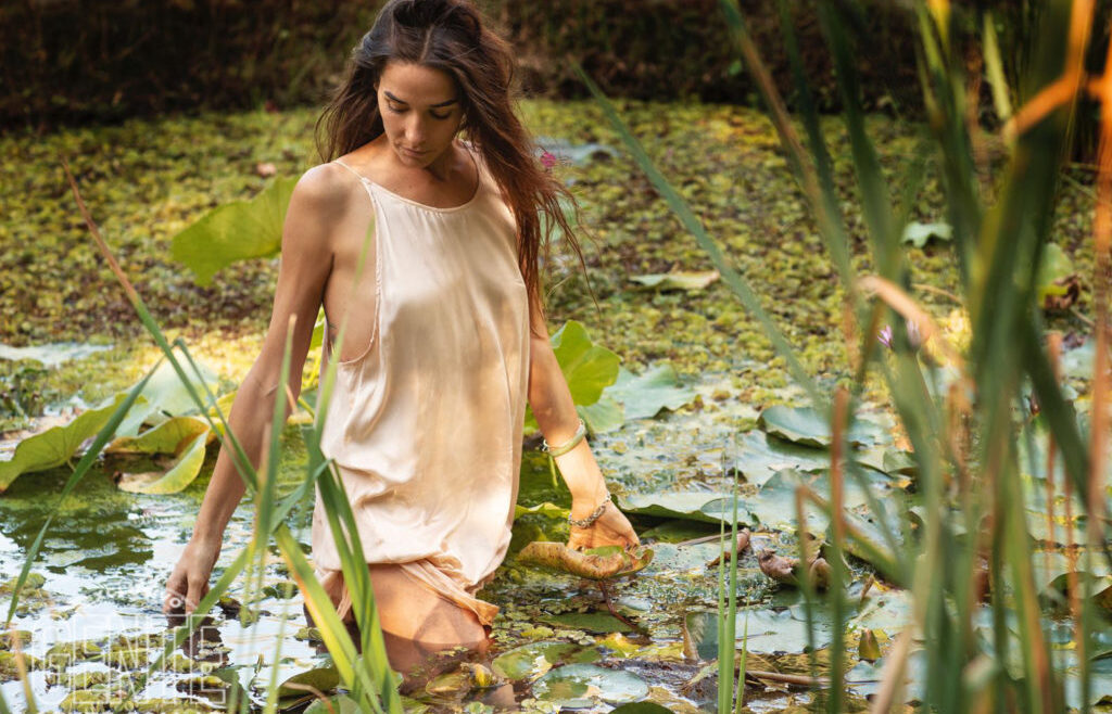 Juanita Viale naturista y crítica de Vaca Muerta
