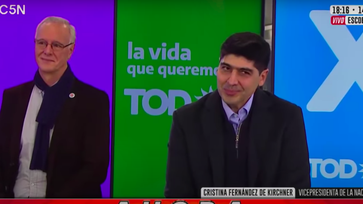 Quién es "Walter", el empresario que viajaba con Cristina y fue anfitrión del lanzamiento