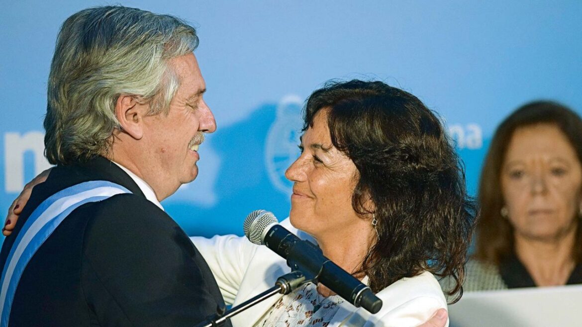 Dos decretos estratégicos que manejó Vilma Ibarra
