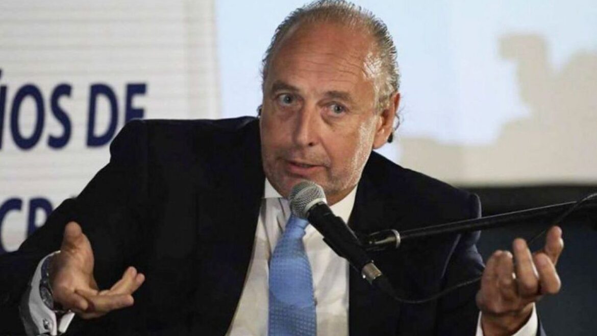 Manzano también se quedó con El Cronista