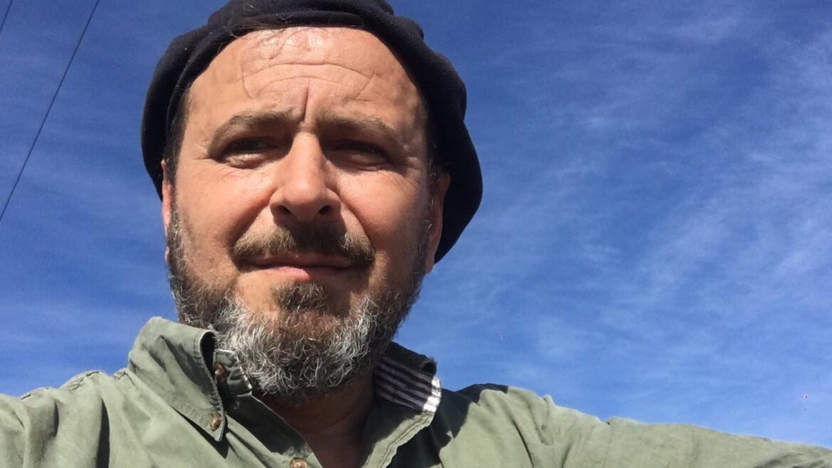 Un funcionario se confundió de chat