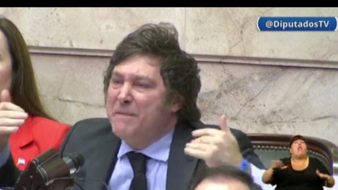 Profesores de Ciencias Exactas bajan línea contra Milei