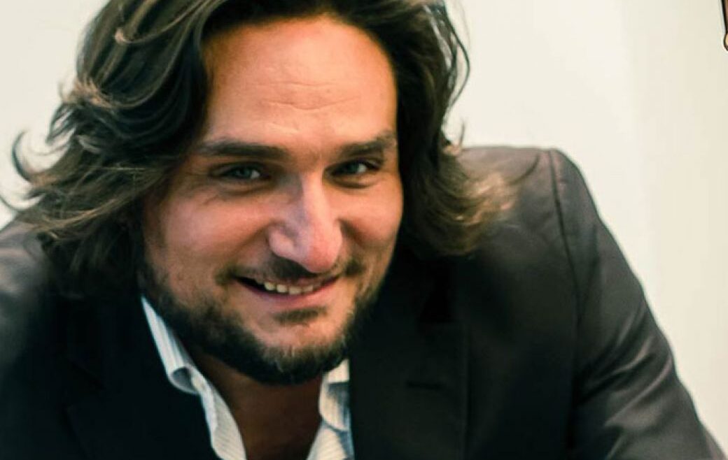 Martín Kweller prometió 10 años de continuidad a sus conductores