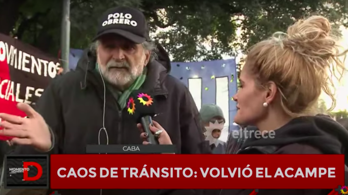 Un piquetero tuvo un cruce violento con un legislador por el corte en la 9 de julio