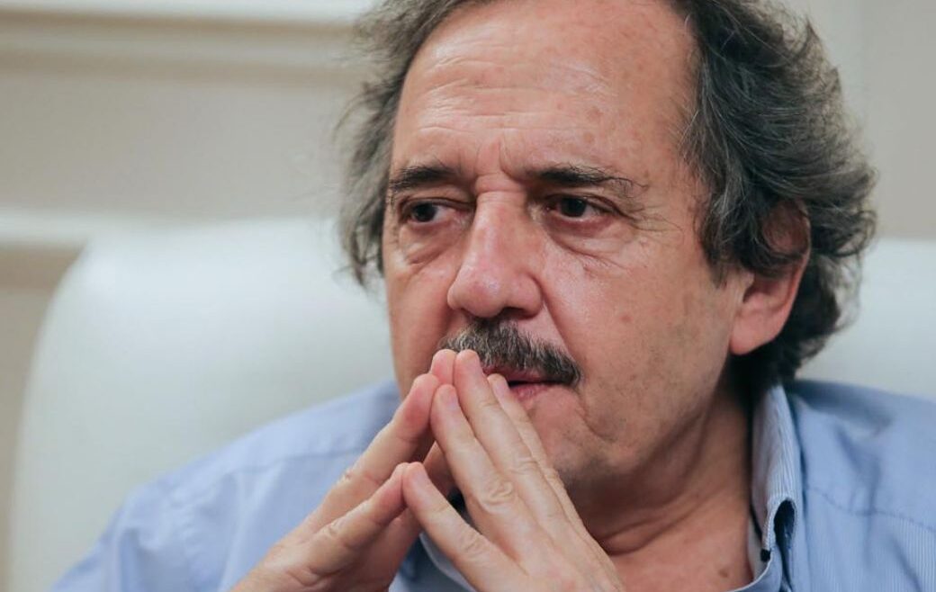 Alfonsín se puso el piluso para hacer campaña
