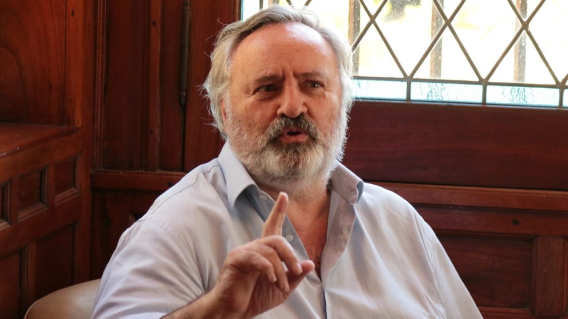 Joaquín de la Torre lanzado contra Todes