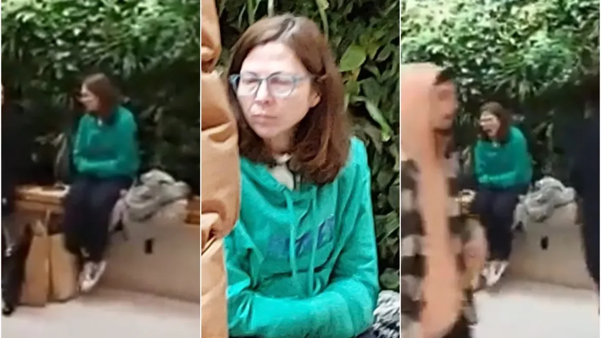 Batakis dice que fue al Apple de paseo