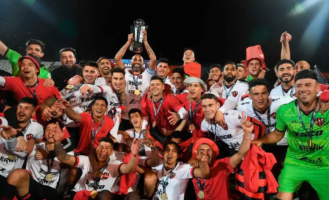 Patronato busca mujeres
