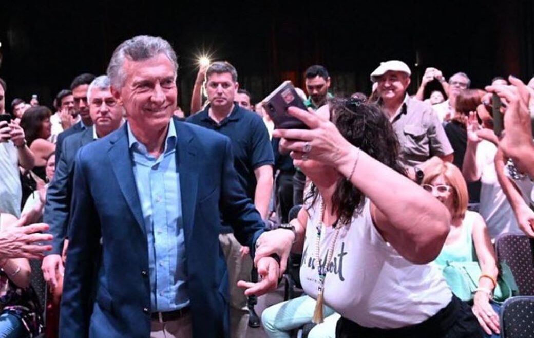 Macri tensa al máximo la coalición con los radicales y la distancia con Larreta