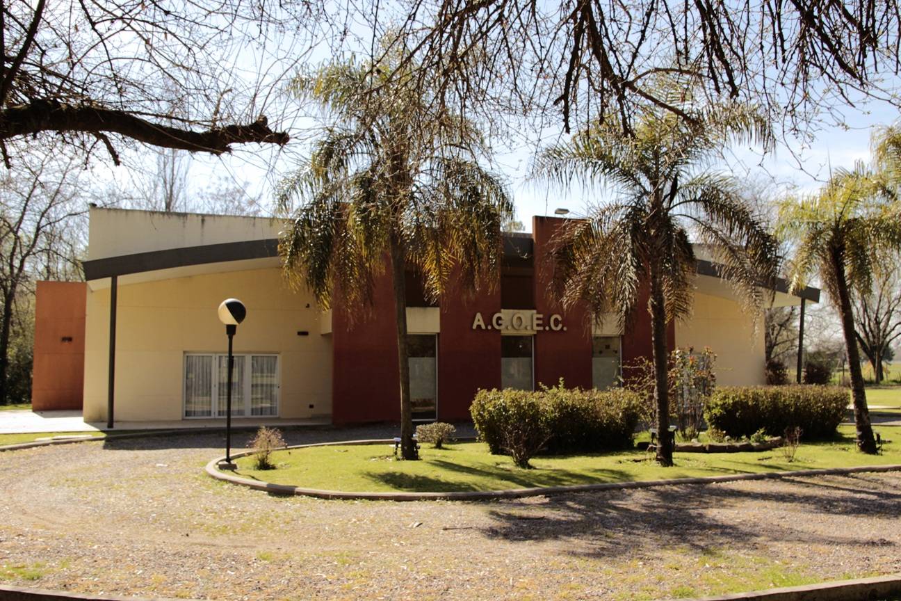 El llamativo festejo de un juez federal en un predio del CEAMSE y con paella para 300