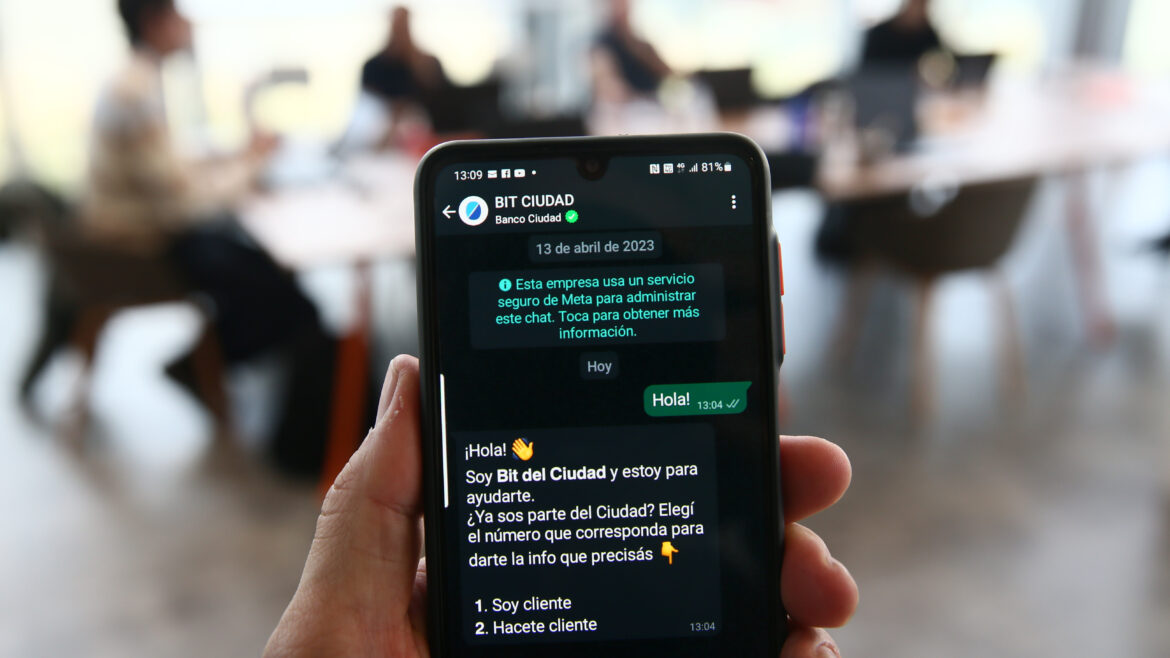 El asistente virtual del Banco Ciudad está disponible en WhatsApp
