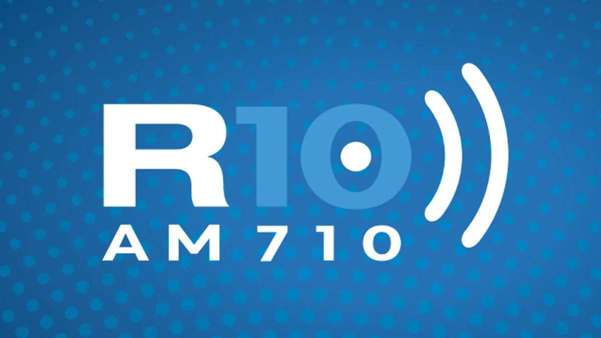 Una locutora de Radio 10 denunció que fue despedida por un tuit