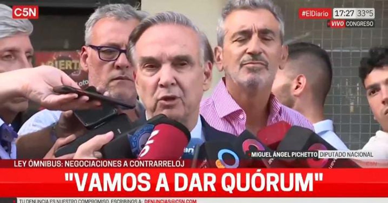 Pichetto se enojó con un grito, en medio de la tensión por la ley Ómnibus