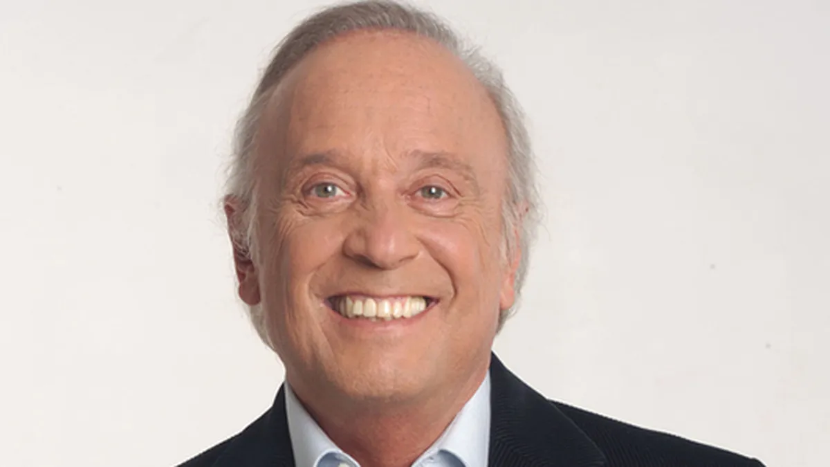 Nombran a Héctor Cavallero en radio Nacional