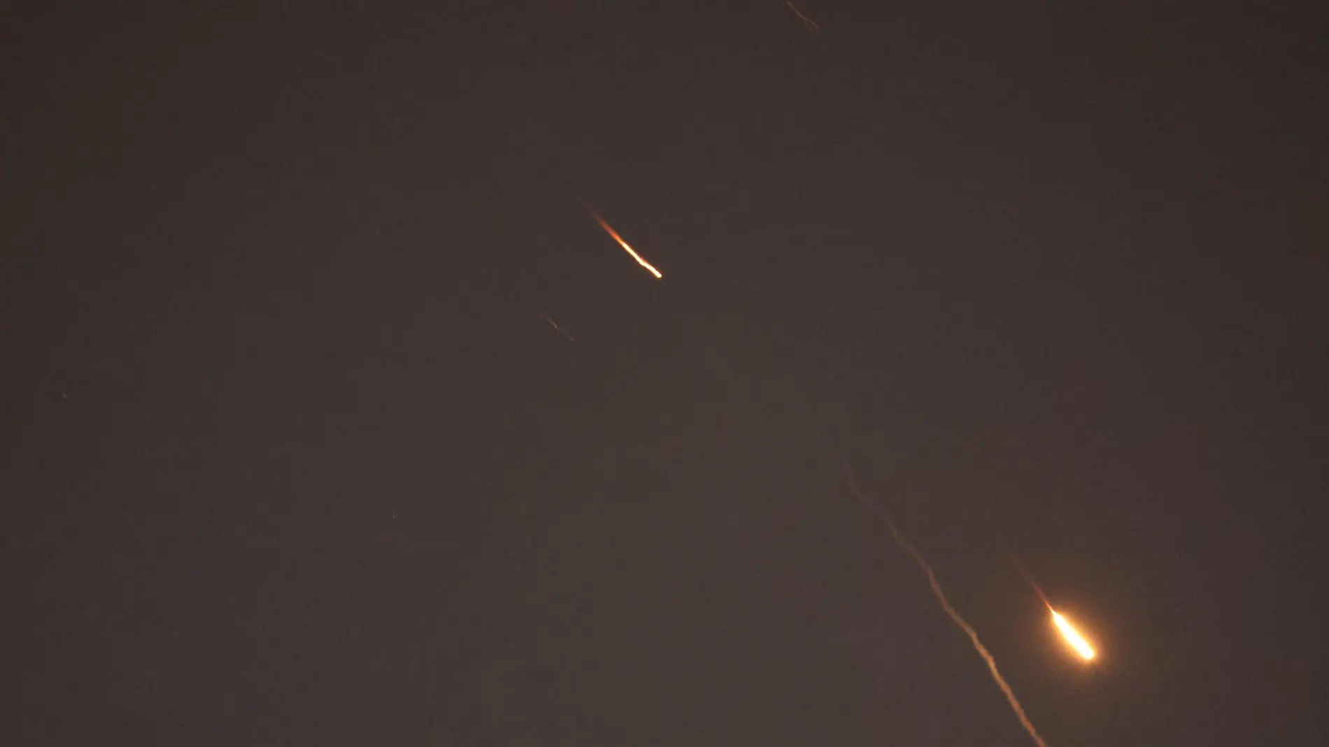 Irán hizo un ataque masivo de drones e Israel dice que los neutralizó