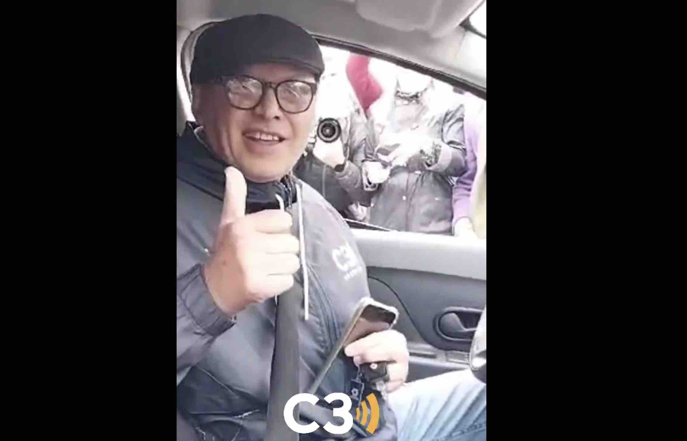 El periodista de Cadena 3 estrenó su nuevo auto