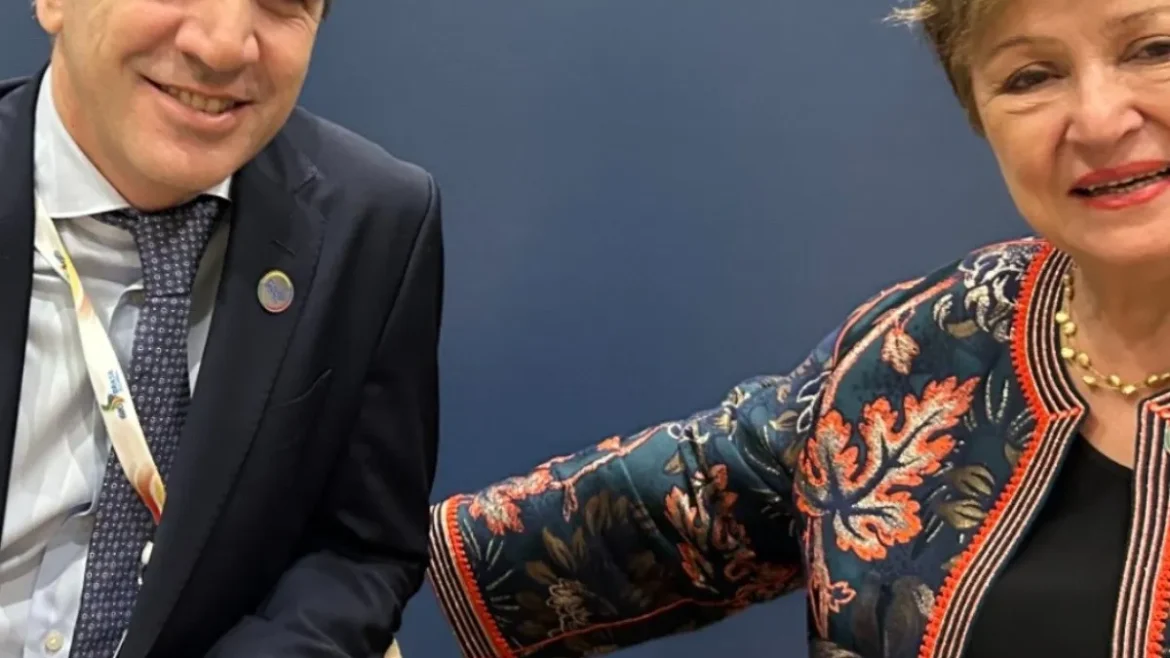 A Giorgeva le fató un brazo para apoyar a Caputo