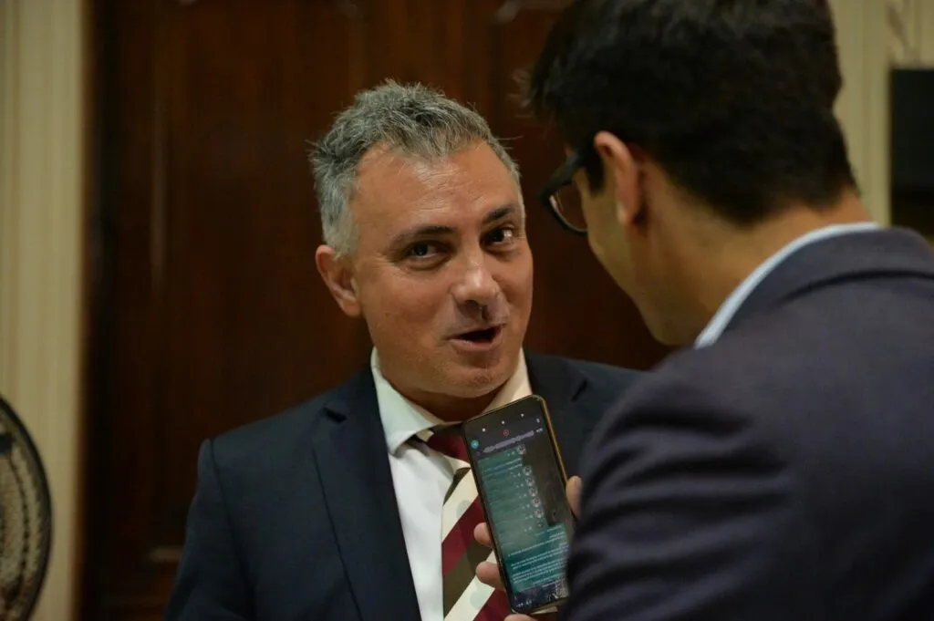 Sebastián Pareja, del Vaticano al armado de la LLA en Provincia