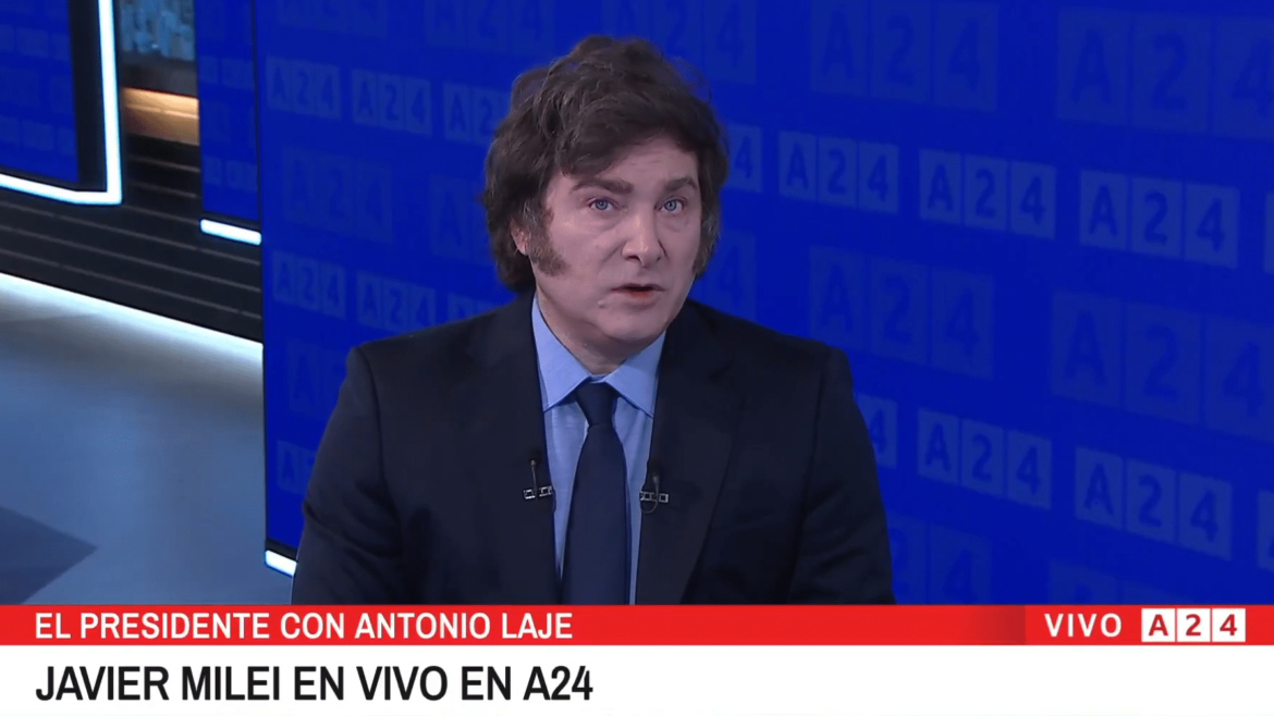 El tanque de A24 tuvo un arranque complicado: hasta los micrófonos fallaron