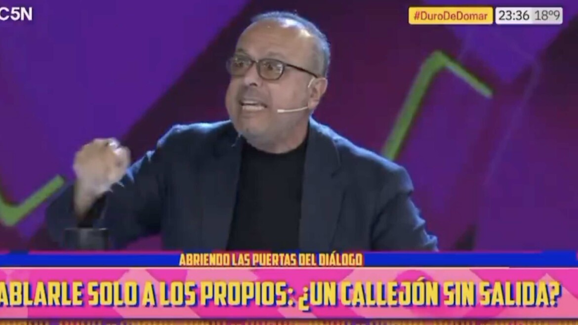 Renunció un panelista de Duro de Domar y denunció una agresión de Pablo Duggan