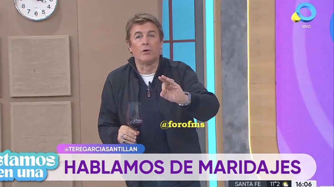 Corrado brindó nervioso en medio de una protesta en la TV Pública