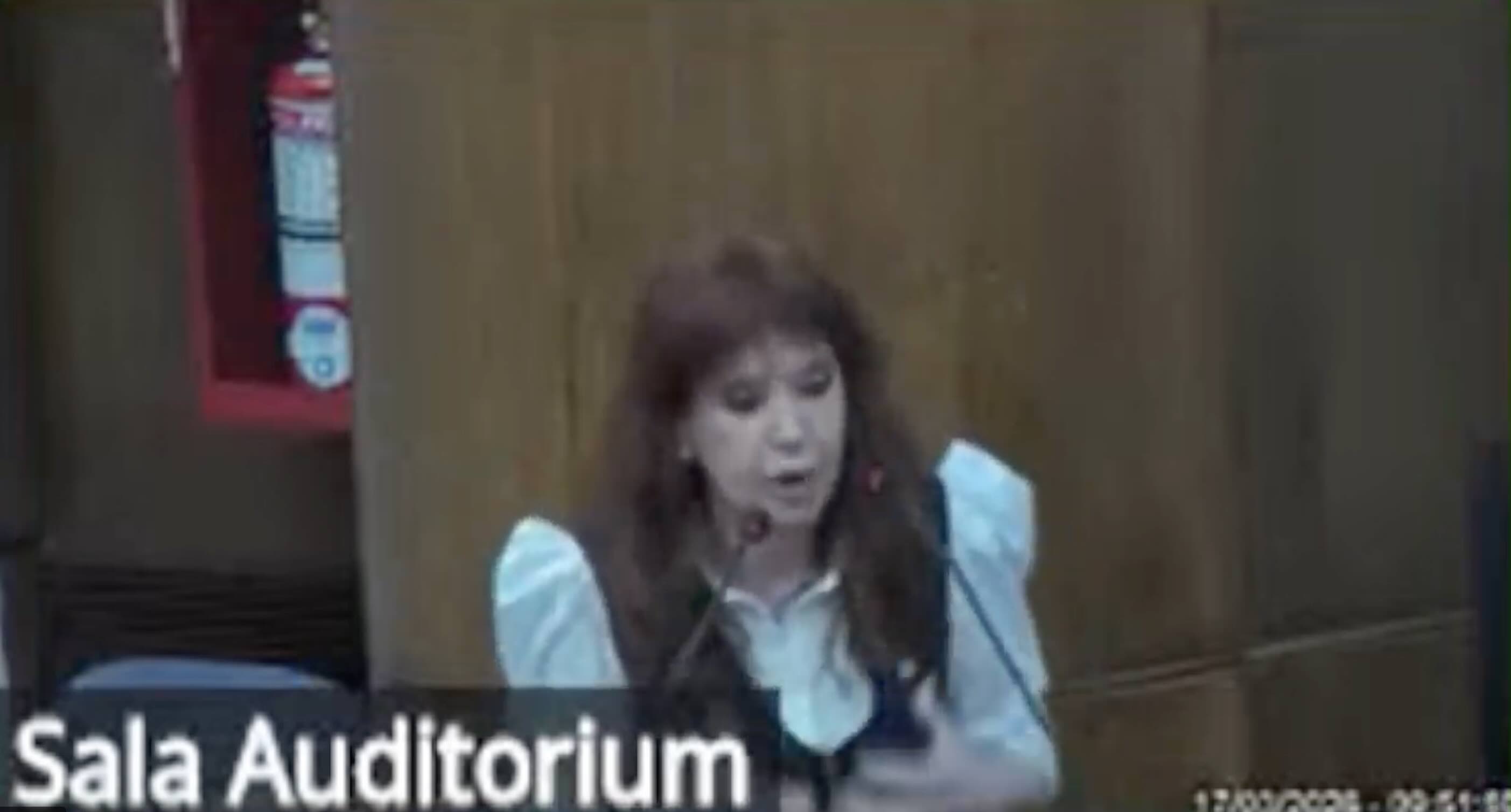 CFK se enfadó por las preguntas personales y un juez la frenó: "No es un capricho"