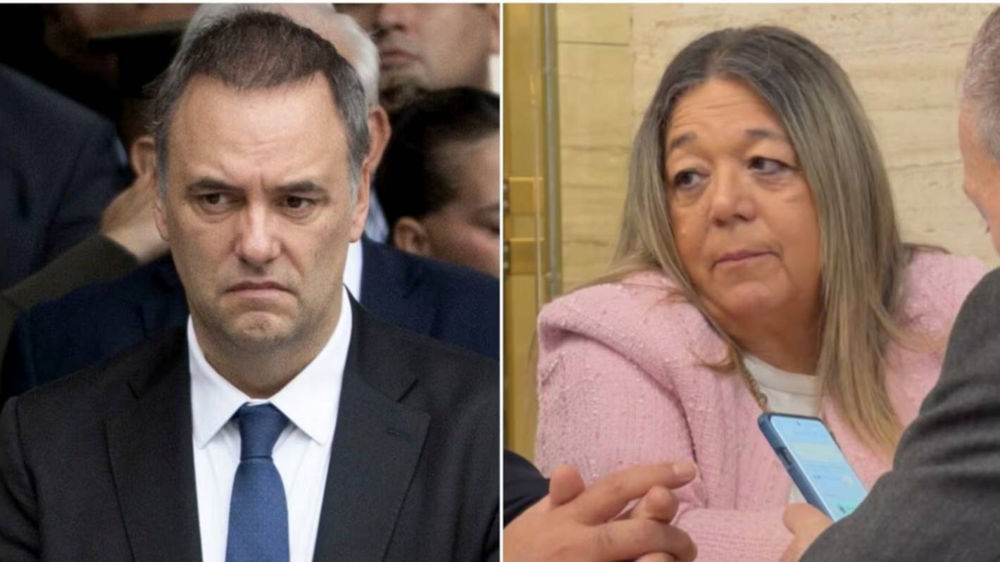 La escribana tuvo el ok de Adorni