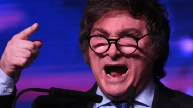 Cuando el escrache y la lengua presidencial intentan eliminar la diferencia