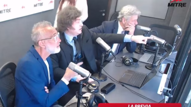 Milei insultó a un ex funcionario en La Rural
