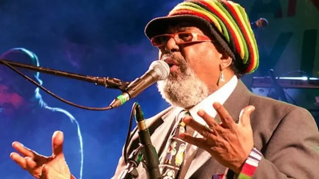Rada: el eximio músico con nariz de payaso