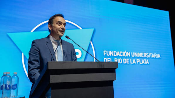 Un cóctel donde dirigentes del PRO intercambiaron opiniones divididas sobre el futuro con la LLA